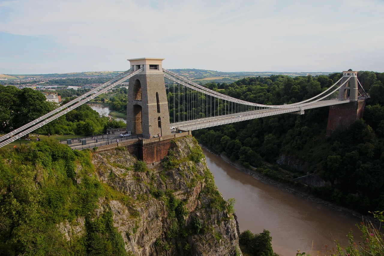 Best-places-to-visit-in-Bristol